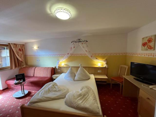 Pension Edelweiss Breitenbach am Inn Екстер'єр фото