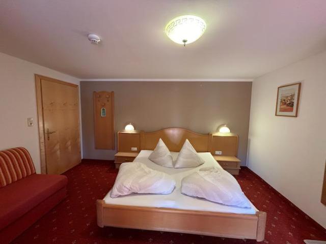 Pension Edelweiss Breitenbach am Inn Екстер'єр фото
