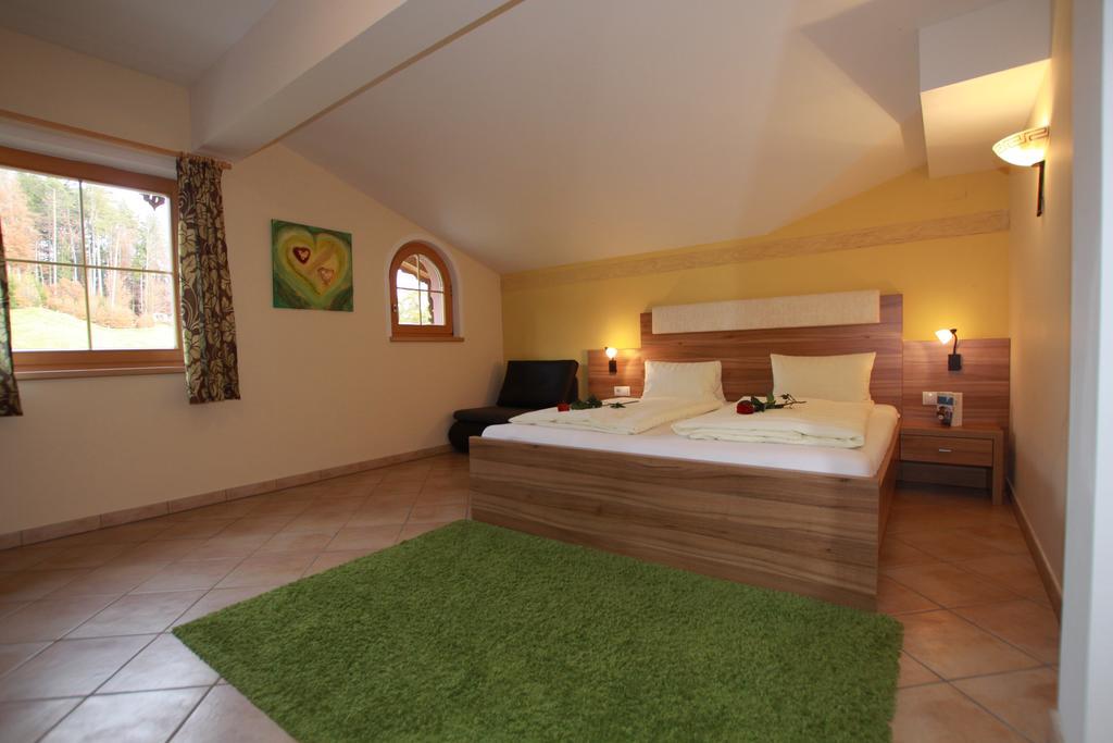 Pension Edelweiss Breitenbach am Inn Екстер'єр фото